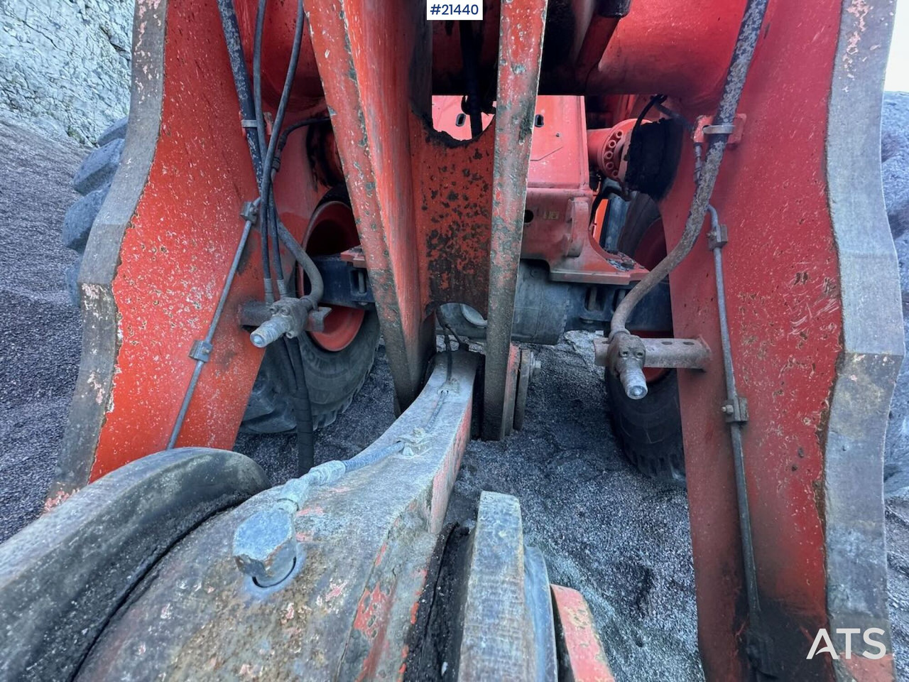 מעמיס גלגלים Hitachi ZW310: תמונה 15
