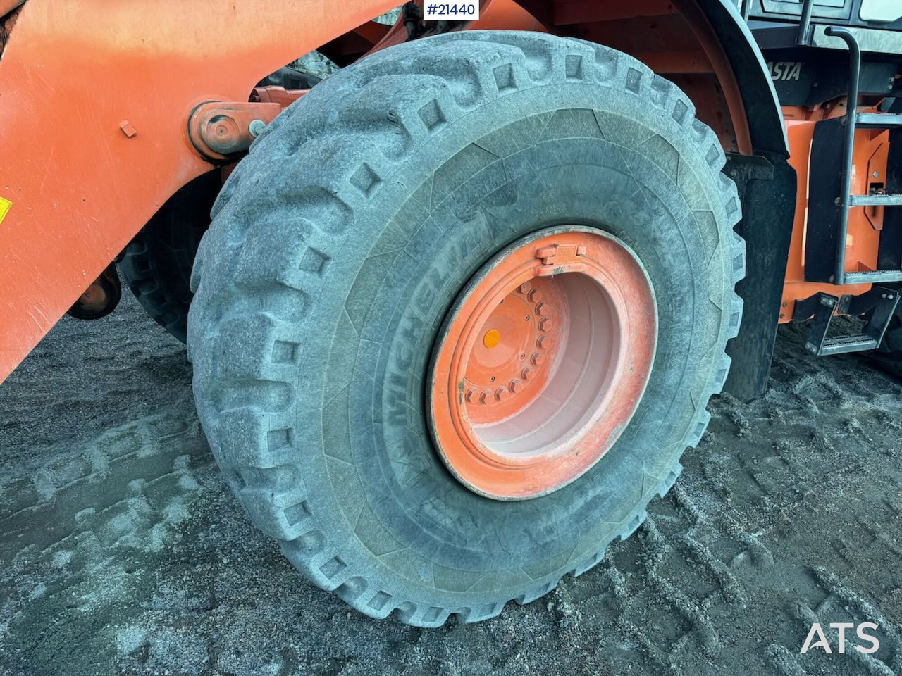 מעמיס גלגלים Hitachi ZW310: תמונה 11
