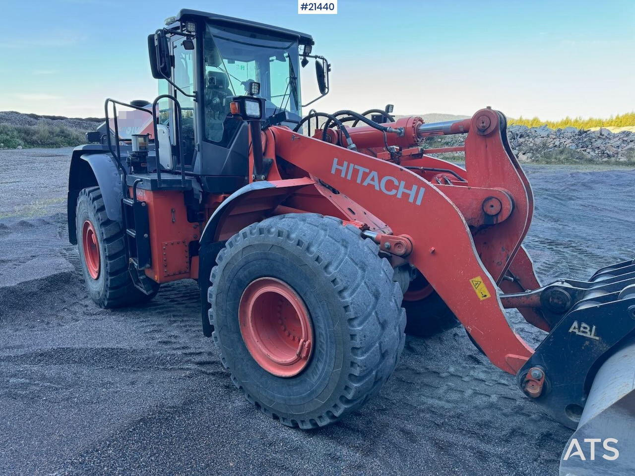 מעמיס גלגלים Hitachi ZW310: תמונה 8