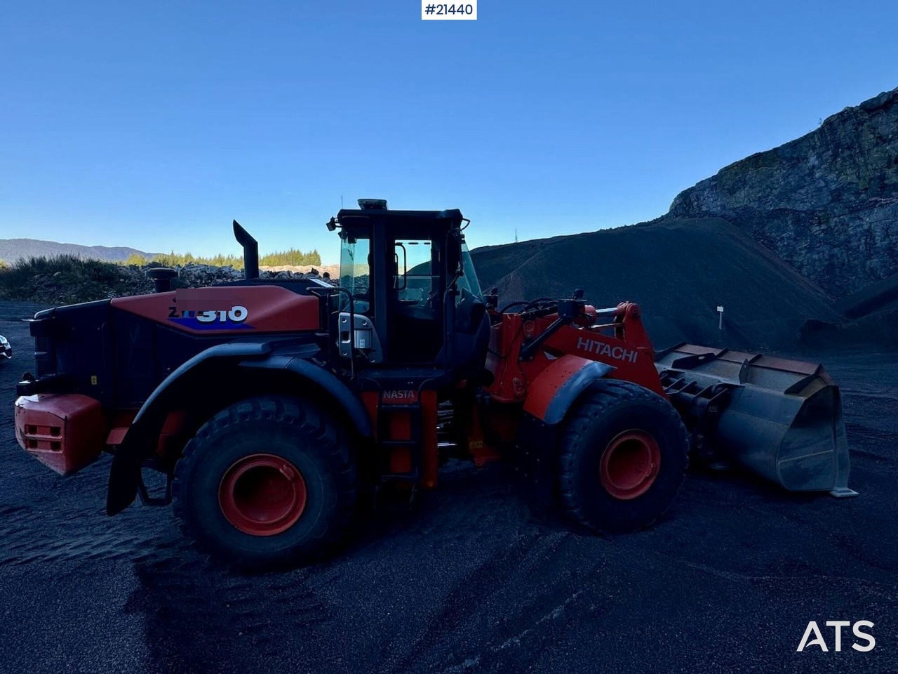 מעמיס גלגלים Hitachi ZW310: תמונה 6