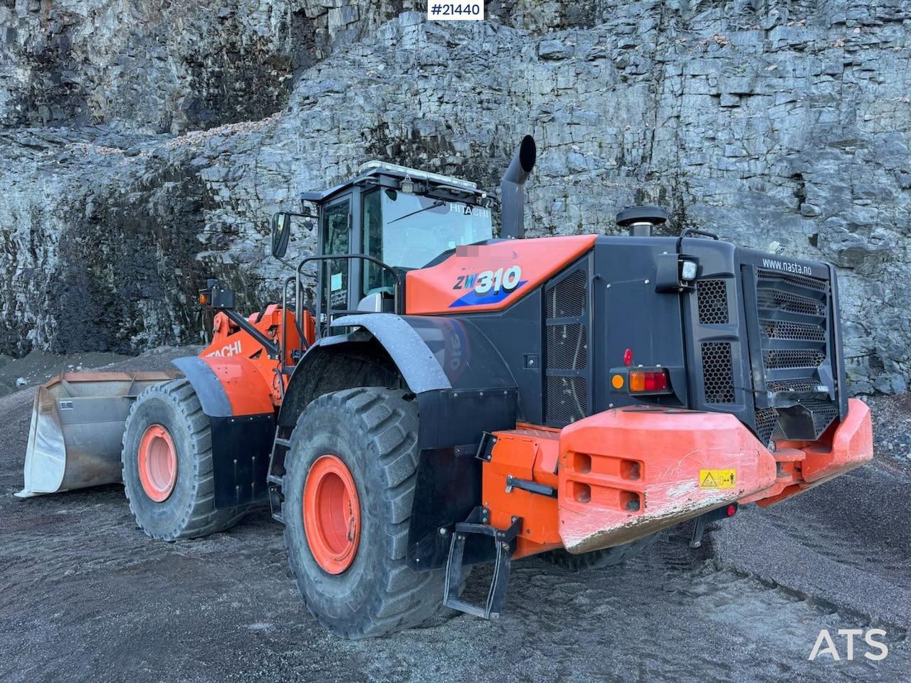 Hitachi ZW310 - מעמיס גלגלים: תמונה 3 Hitachi ZW310 - מעמיס גלגלים: תמונה 3