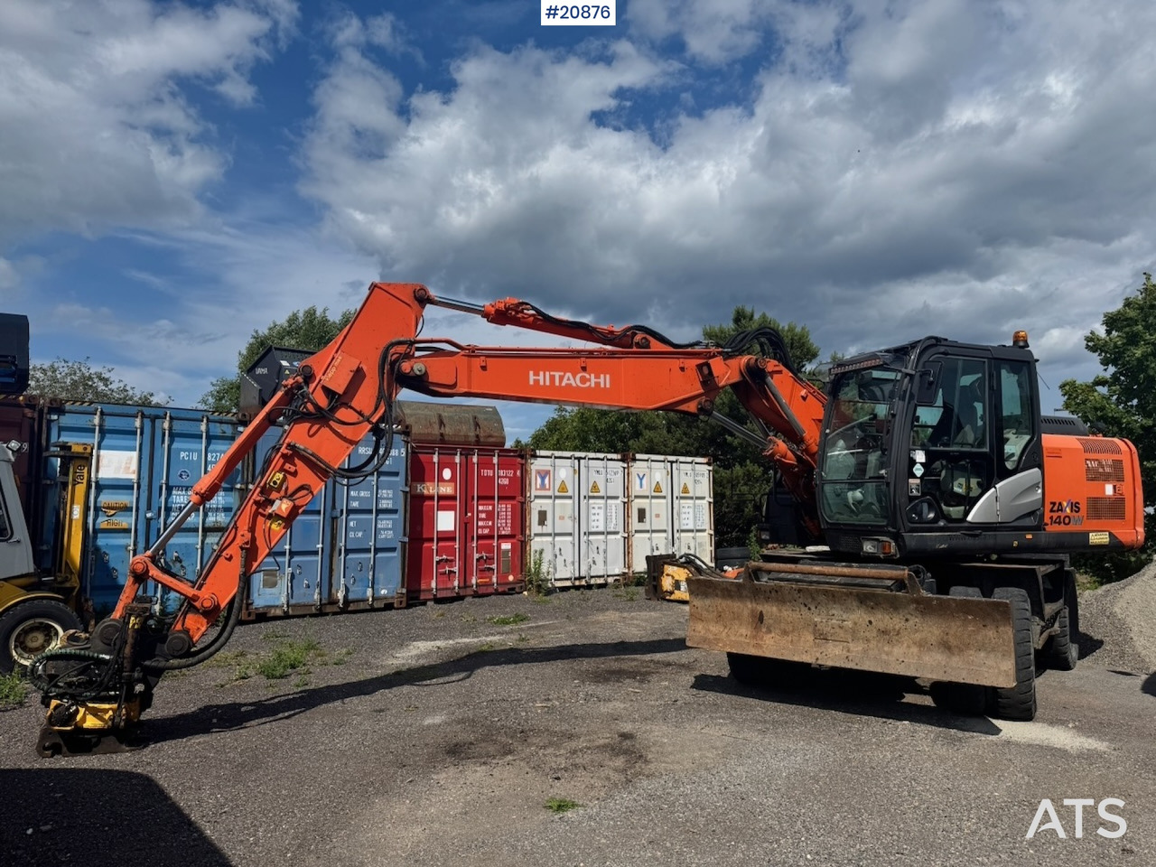 Hitachi ZX140W-5B - מחפר גלגלים: תמונה 1 Hitachi ZX140W-5B - מחפר גלגלים: תמונה 1