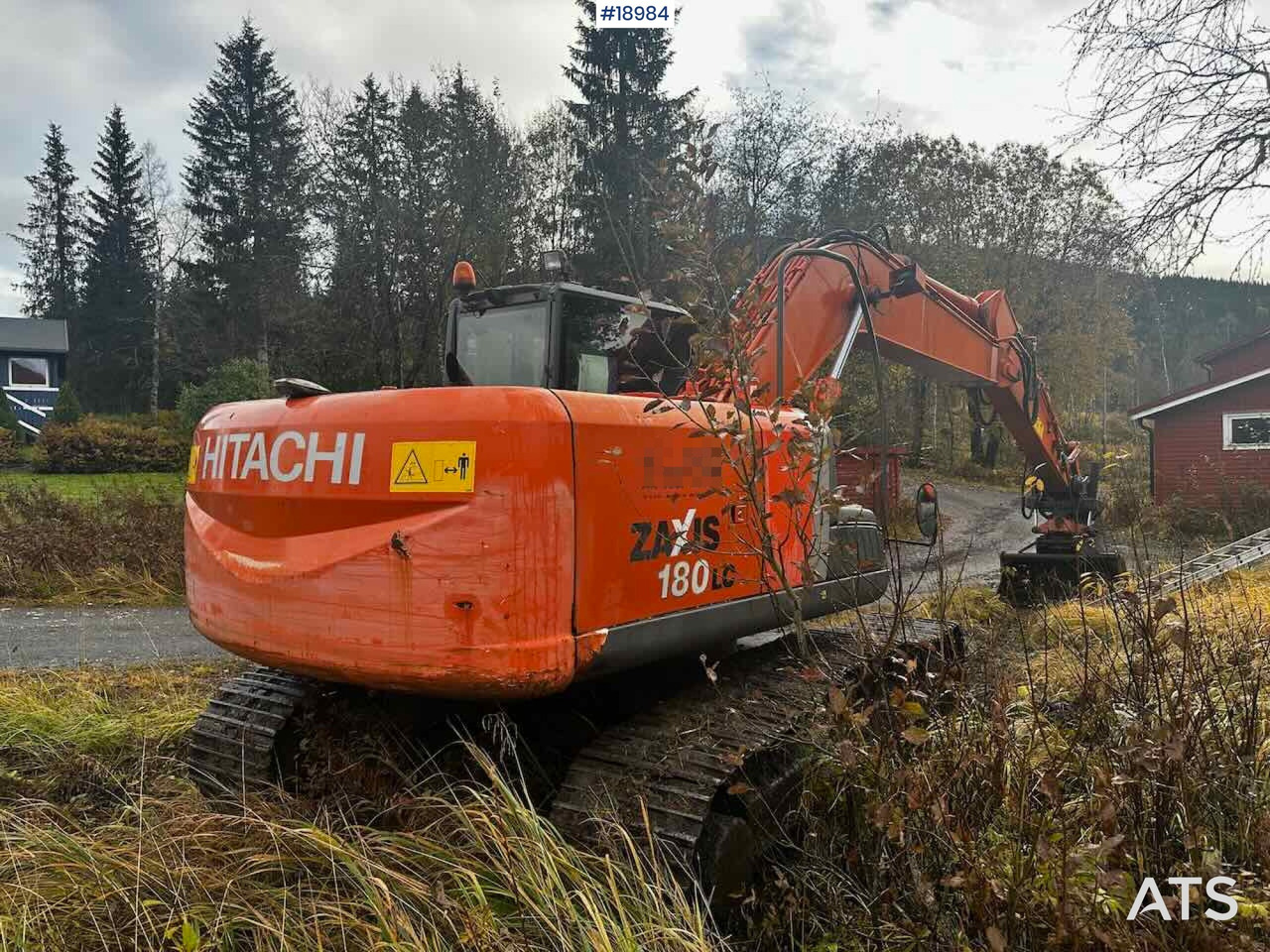 Hitachi ZX180LC-3 - מחפר: תמונה 4 Hitachi ZX180LC-3 - מחפר: תמונה 4