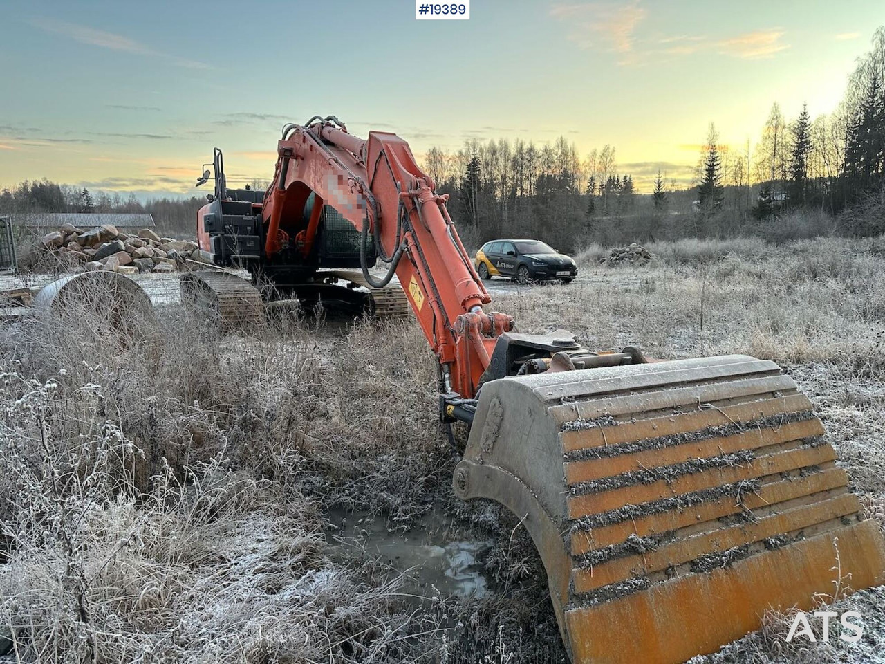 Hitachi ZX210LC-6 - מחפר: תמונה 4 Hitachi ZX210LC-6 - מחפר: תמונה 4