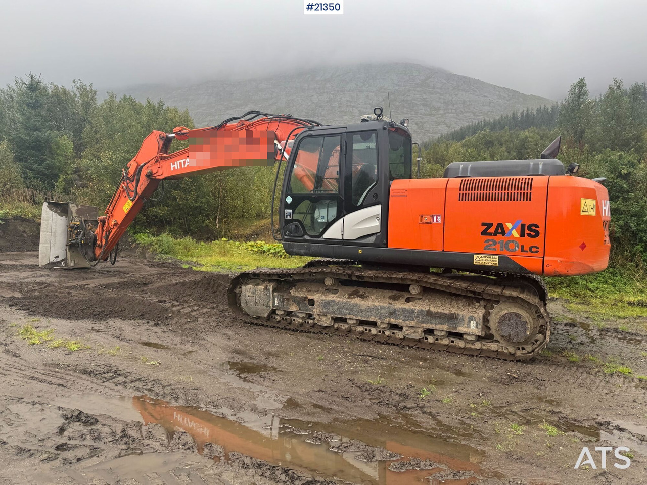 Hitachi ZX210LC - מחפר: תמונה 4 Hitachi ZX210LC - מחפר: תמונה 4