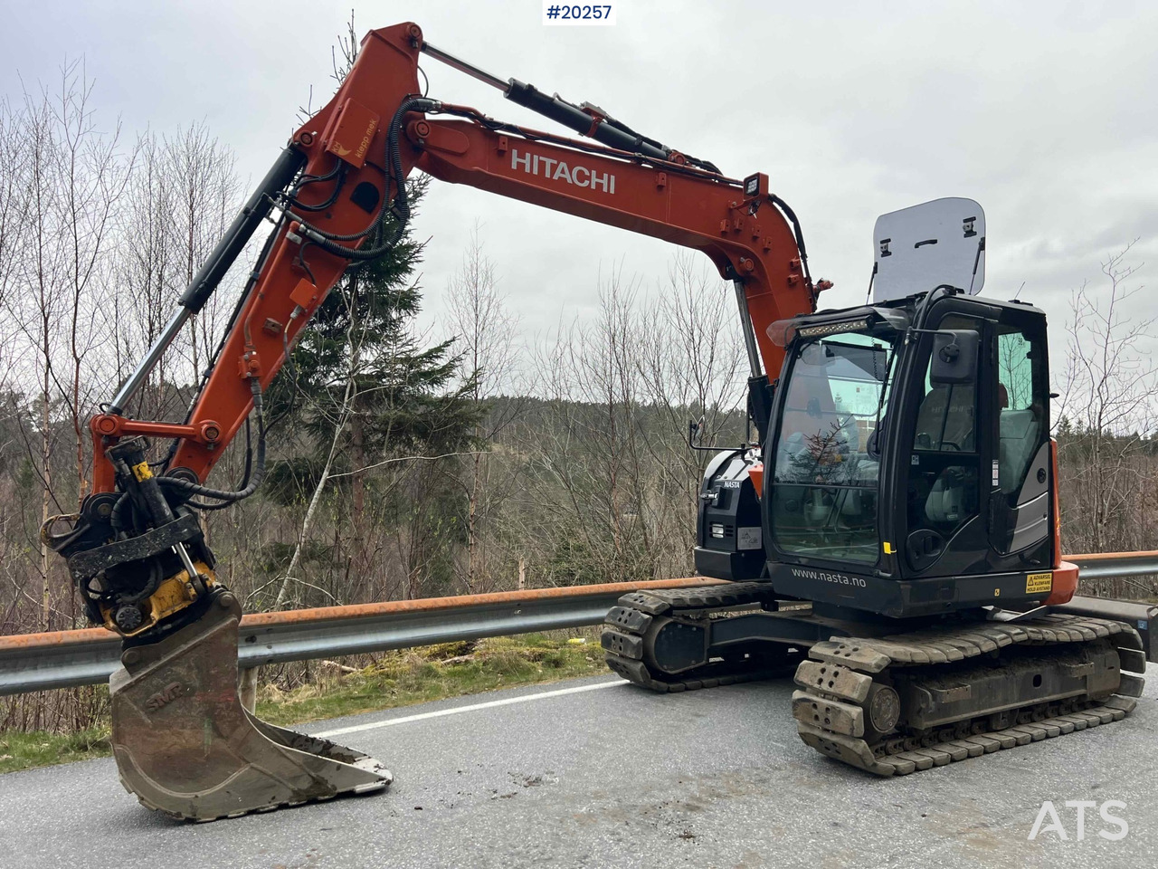 Hitachi ZX85 US-6 - מחפר: תמונה 2 Hitachi ZX85 US-6 - מחפר: תמונה 2