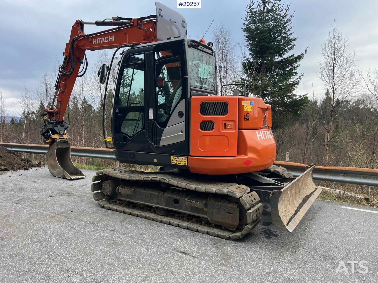 Hitachi ZX85 US-6 - מחפר: תמונה 4 Hitachi ZX85 US-6 - מחפר: תמונה 4