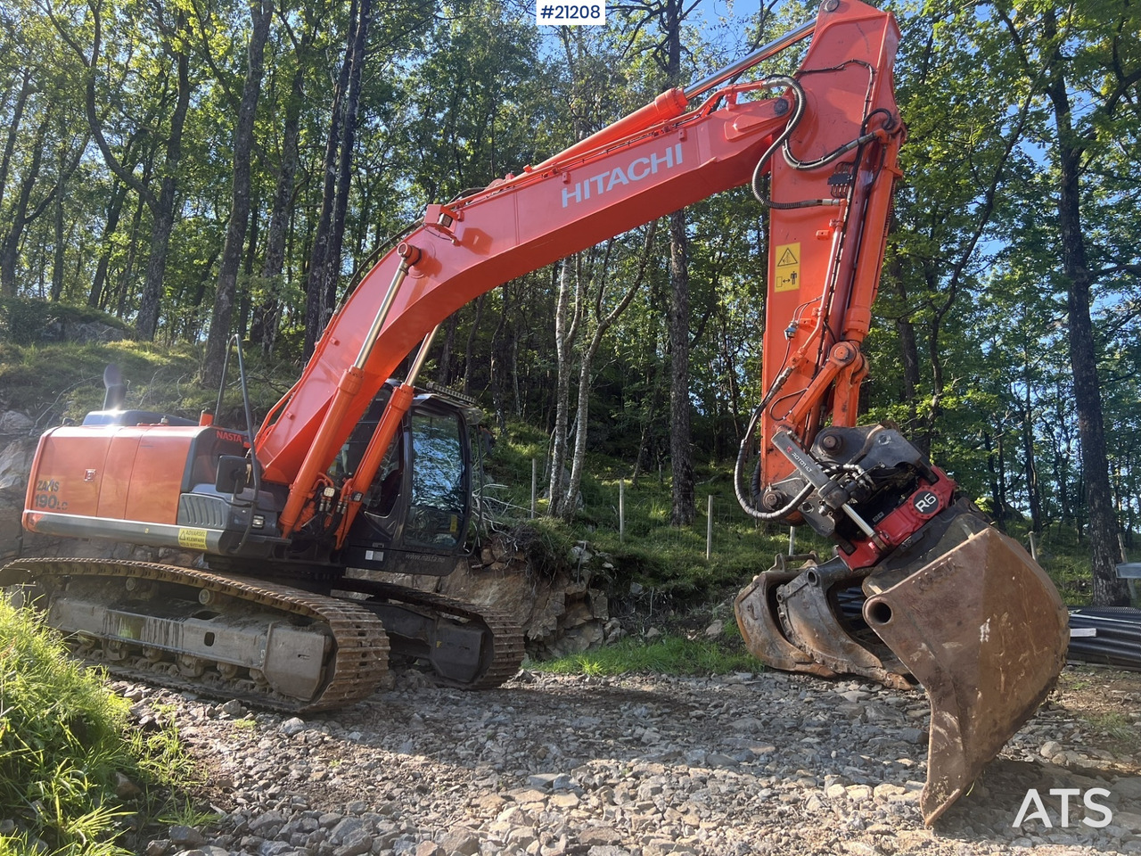Hitachi zx190lc-5B gravemaskin m/ rototilt, pusseskuffe, graveskuffe og dyrkningsskuffe - מחפר סורק: תמונה 4 Hitachi zx190lc-5B gravemaskin m/ rototilt, pusseskuffe, graveskuffe og dyrkningsskuffe - מחפר סורק: תמונה 4