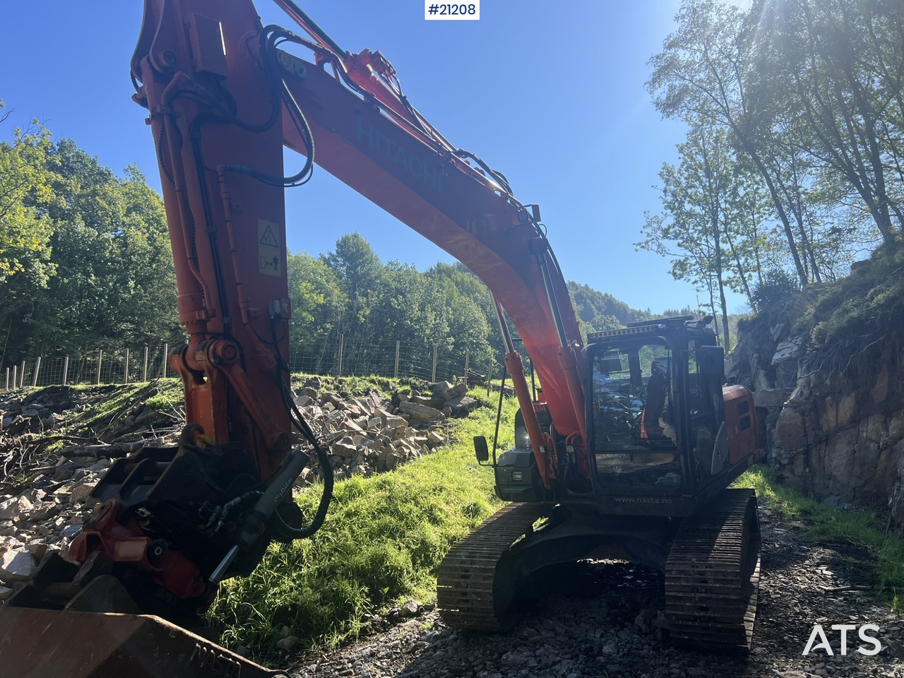 Hitachi zx190lc-5B - מחפר סורק: תמונה 2 Hitachi zx190lc-5B - מחפר סורק: תמונה 2