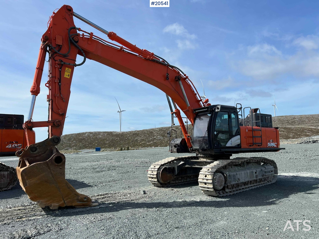 Hitachi zx530LCH-6 - מחפר: תמונה 1 Hitachi zx530LCH-6 - מחפר: תמונה 1