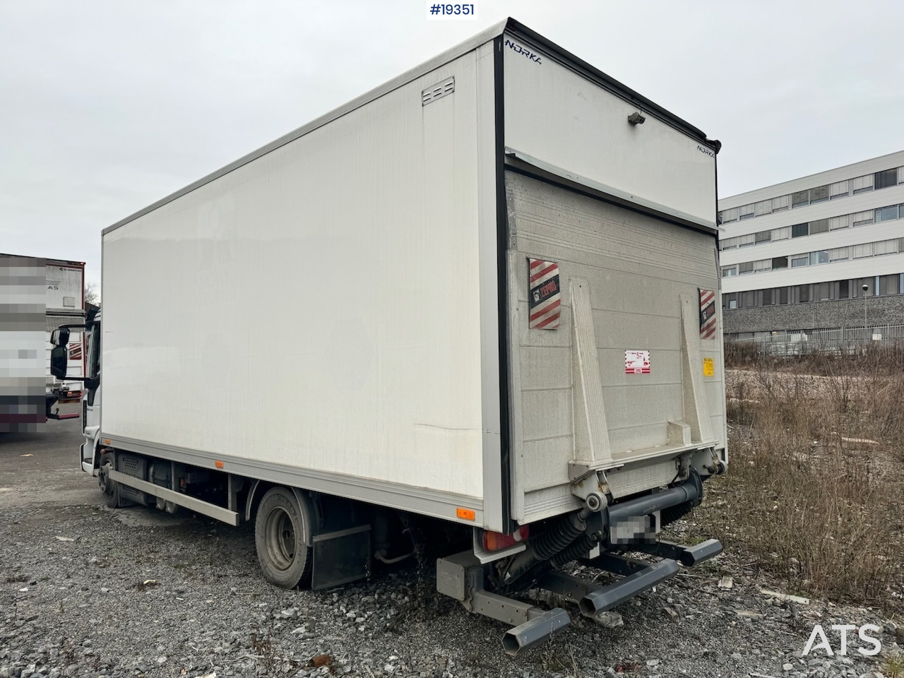 Iveco 75E - משאית תיבה: תמונה 5 Iveco 75E - משאית תיבה: תמונה 5