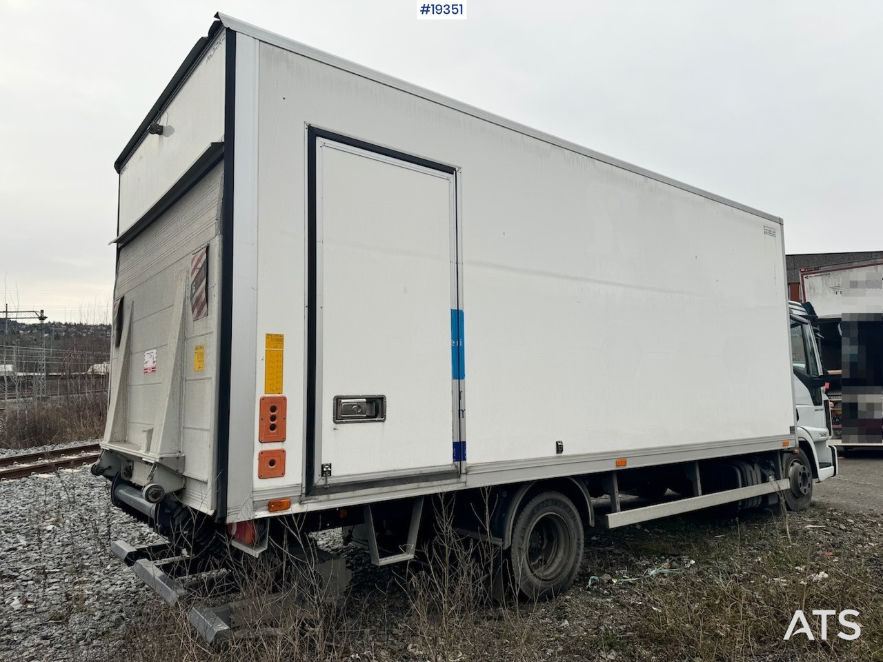 Iveco 75E - משאית תיבה: תמונה 3 Iveco 75E - משאית תיבה: תמונה 3