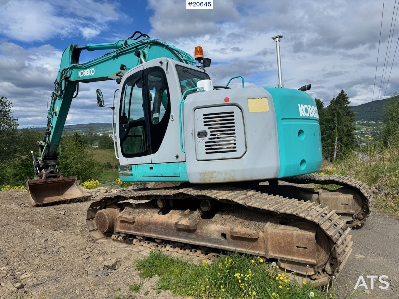 Kobelco SK235SR - מחפר: תמונה 3 Kobelco SK235SR - מחפר: תמונה 3