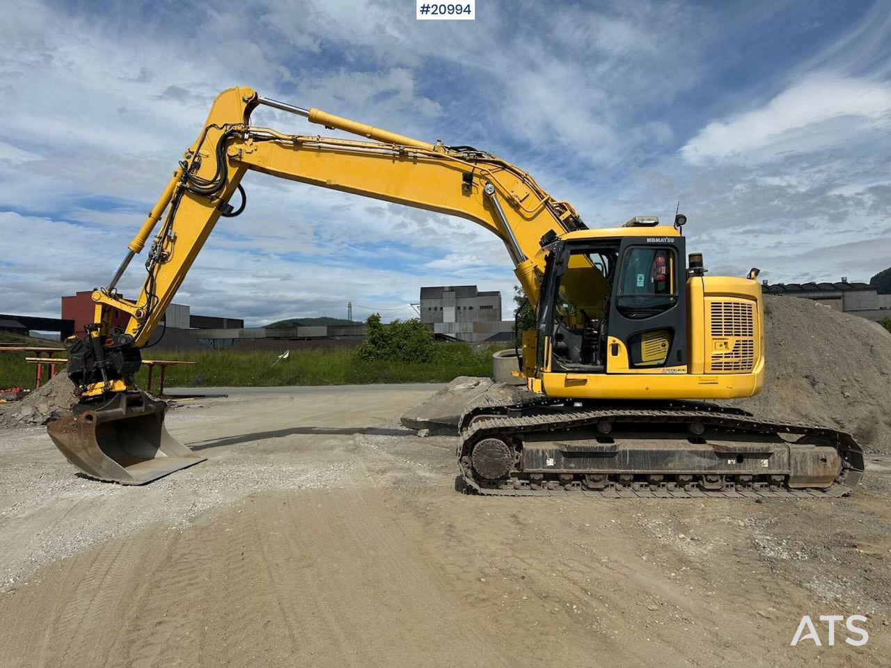 Komatsu PC228USLC-10 - מחפר סורק: תמונה 3 Komatsu PC228USLC-10 - מחפר סורק: תמונה 3