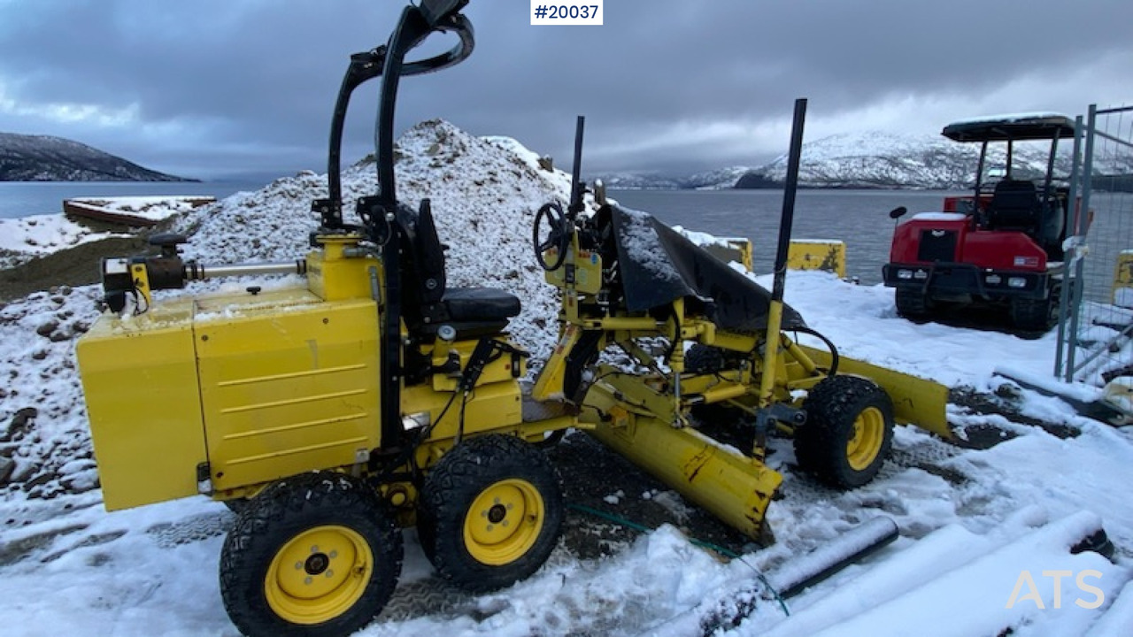 Laser Grader 106 - מפלסת: תמונה 5 Laser Grader 106 - מפלסת: תמונה 5