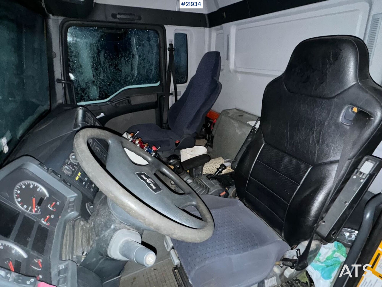 הַחכָּרָה MAN TGA 28.410 6x2 Brøyterigget Tippbil. Rep objekt. MAN TGA 28.410 6x2 Brøyterigget Tippbil. Rep objekt.: תמונה 22 הַחכָּרָה MAN TGA 28.410 6x2 Brøyterigget Tippbil. Rep objekt. MAN TGA 28.410 6x2 Brøyterigget Tippbil. Rep objekt.: תמונה 22