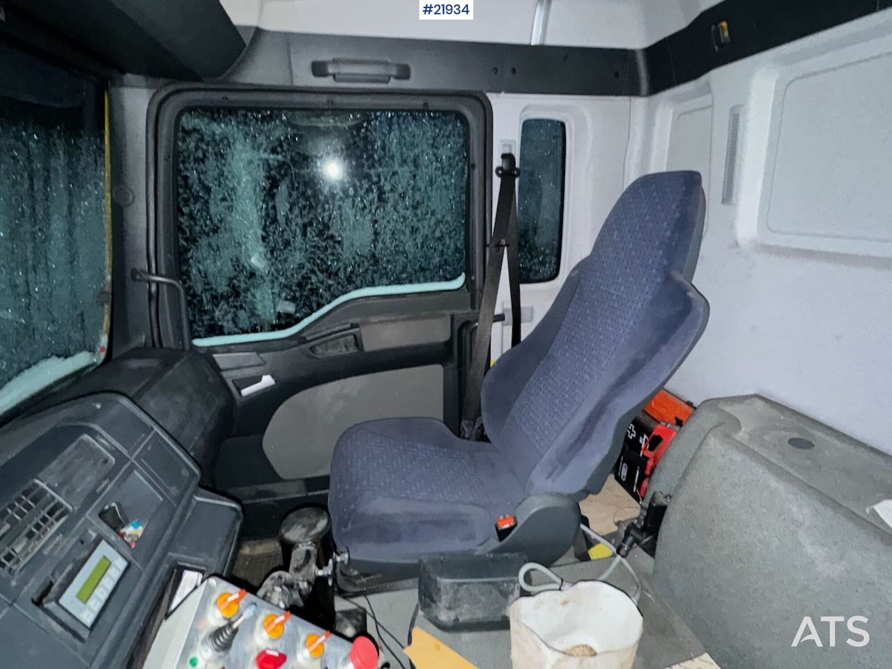 הַחכָּרָה MAN TGA 28.410 6x2 Brøyterigget Tippbil. Rep objekt. MAN TGA 28.410 6x2 Brøyterigget Tippbil. Rep objekt.: תמונה 23 הַחכָּרָה MAN TGA 28.410 6x2 Brøyterigget Tippbil. Rep objekt. MAN TGA 28.410 6x2 Brøyterigget Tippbil. Rep objekt.: תמונה 23