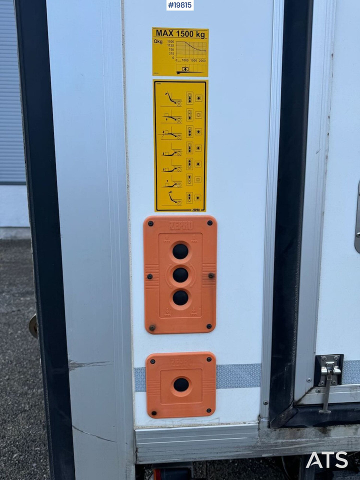 משאית תיבה MAN TGL 12 220: תמונה 15