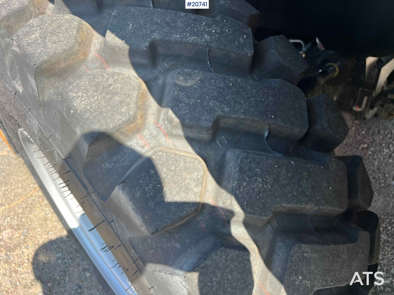 מפעיל טלסקופי Manitou MRT 3570: תמונה 39