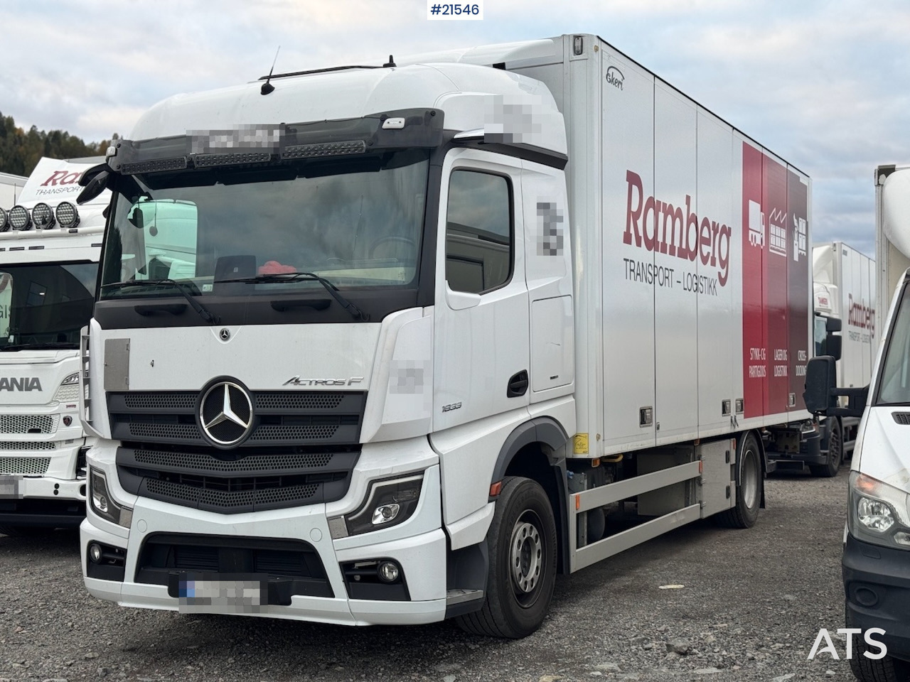 Mercedes Actros 1833 - משאית תיבה: תמונה 2 Mercedes Actros 1833 - משאית תיבה: תמונה 2