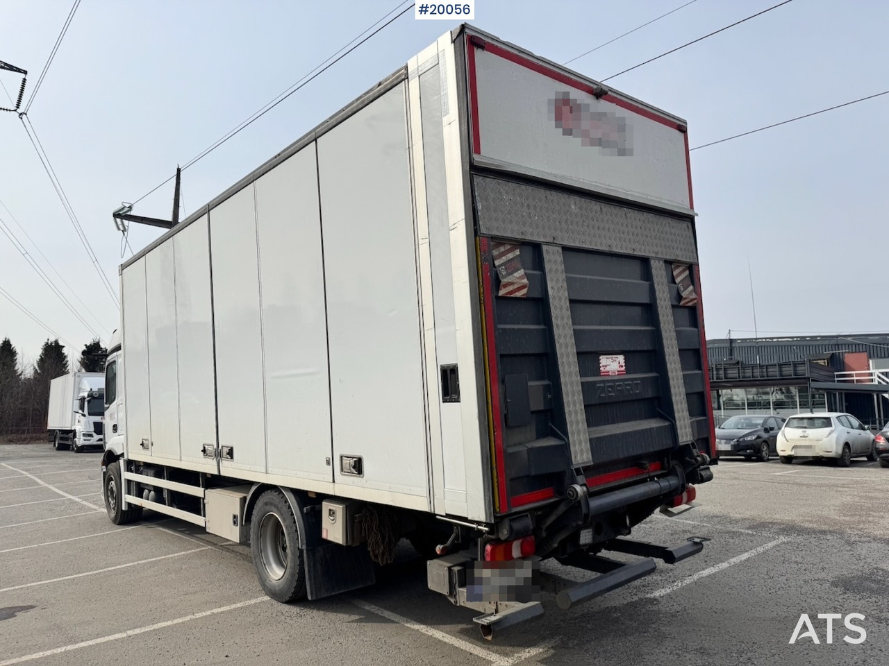Mercedes Actros 1833 - משאית תיבה: תמונה 4 Mercedes Actros 1833 - משאית תיבה: תמונה 4
