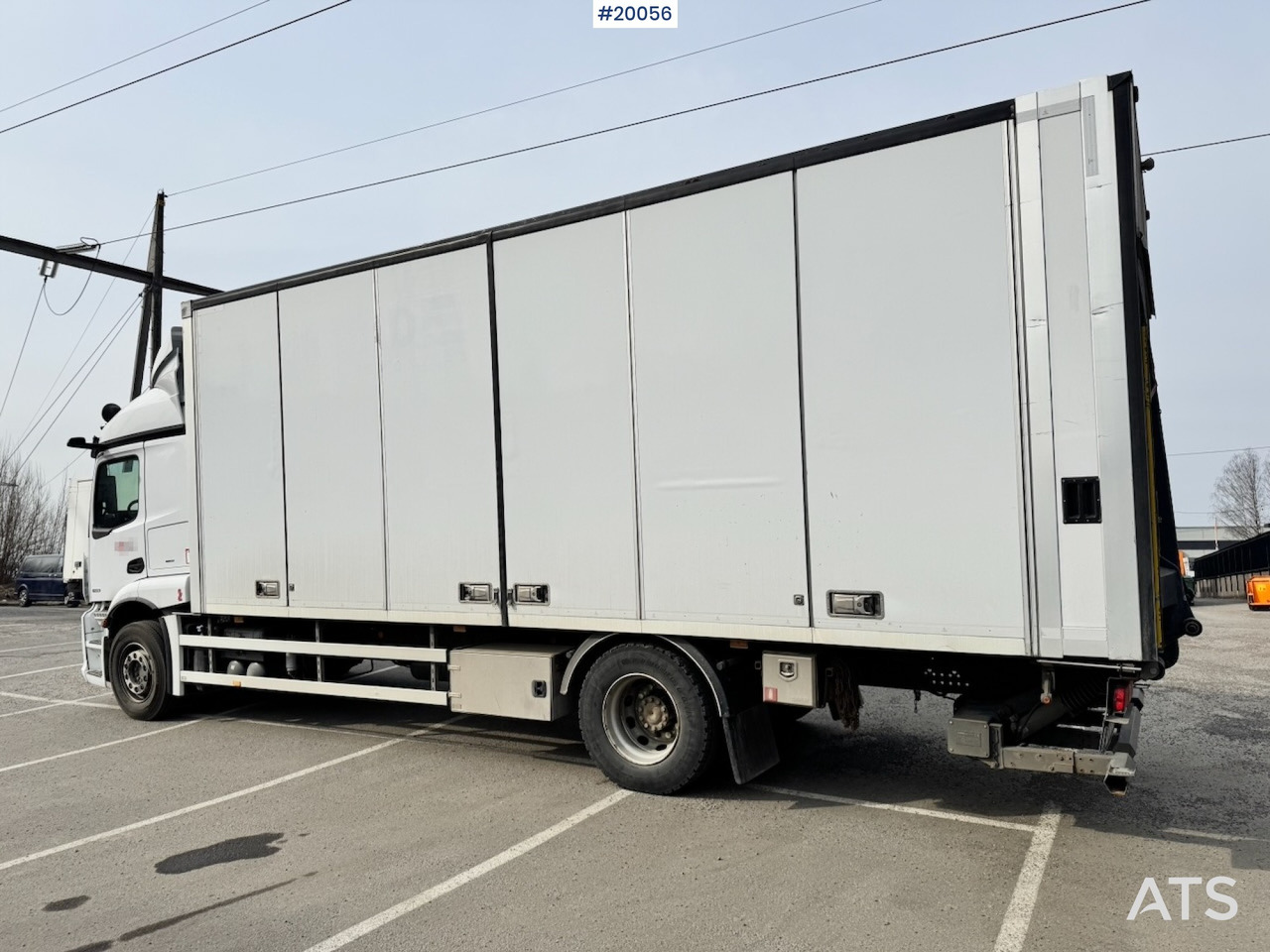 Mercedes Actros 1833 - משאית תיבה: תמונה 3 Mercedes Actros 1833 - משאית תיבה: תמונה 3