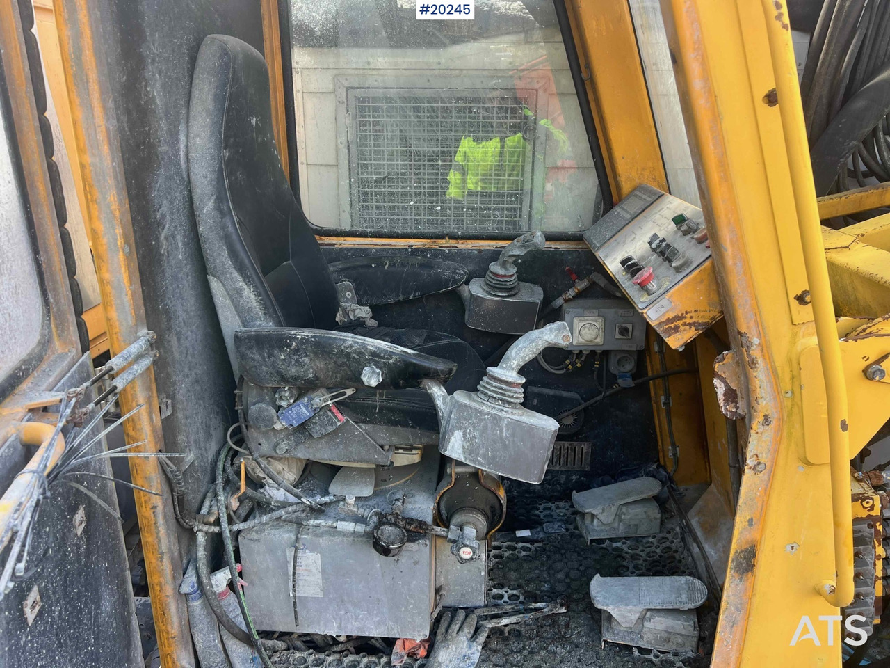 הַחכָּרָה Mercedes Actros 2641 6x4 M/ 2008 AMV 7450 Betong sprøyterigg påbygg Mercedes Actros 2641 6x4 M/ 2008 AMV 7450 Betong sprøyterigg påbygg: תמונה 38