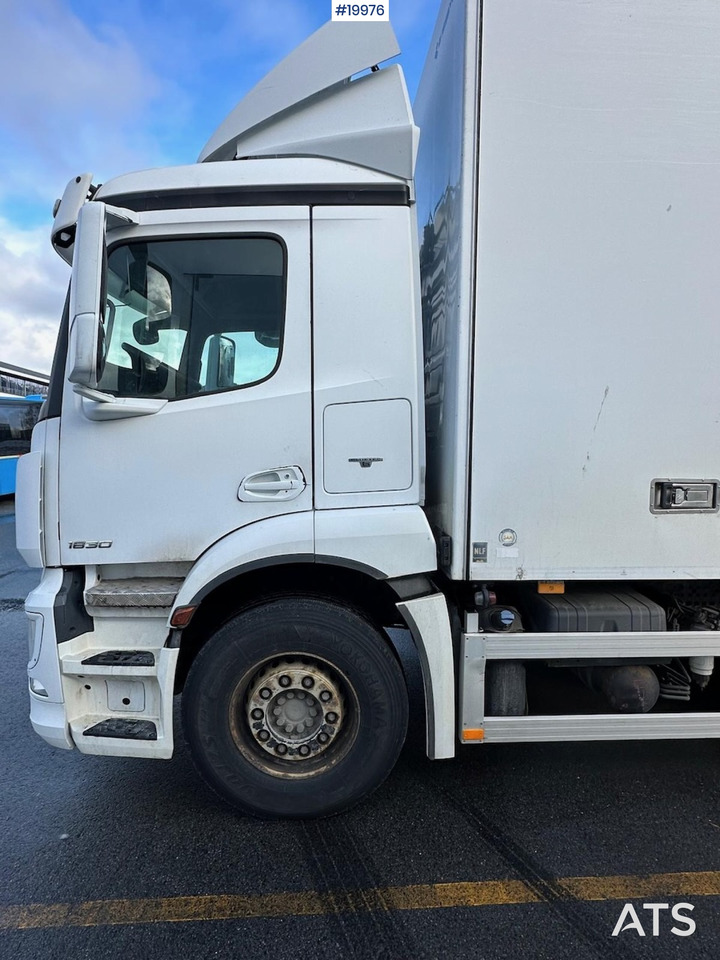 Mercedes Antos 1830 - משאית תיבה: תמונה 4 Mercedes Antos 1830 - משאית תיבה: תמונה 4