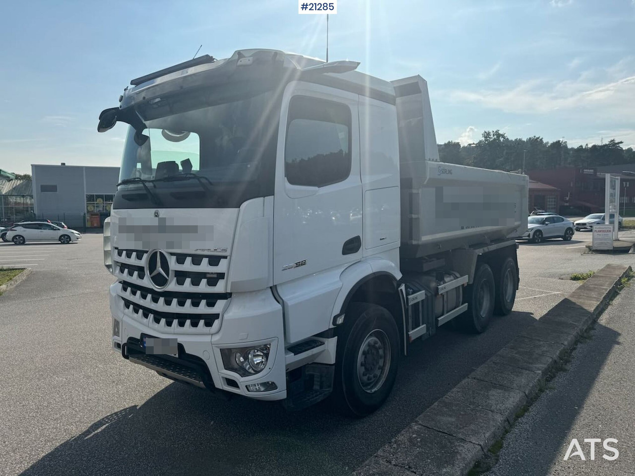 Mercedes Arocs - מזהיר: תמונה 2 Mercedes Arocs - מזהיר: תמונה 2