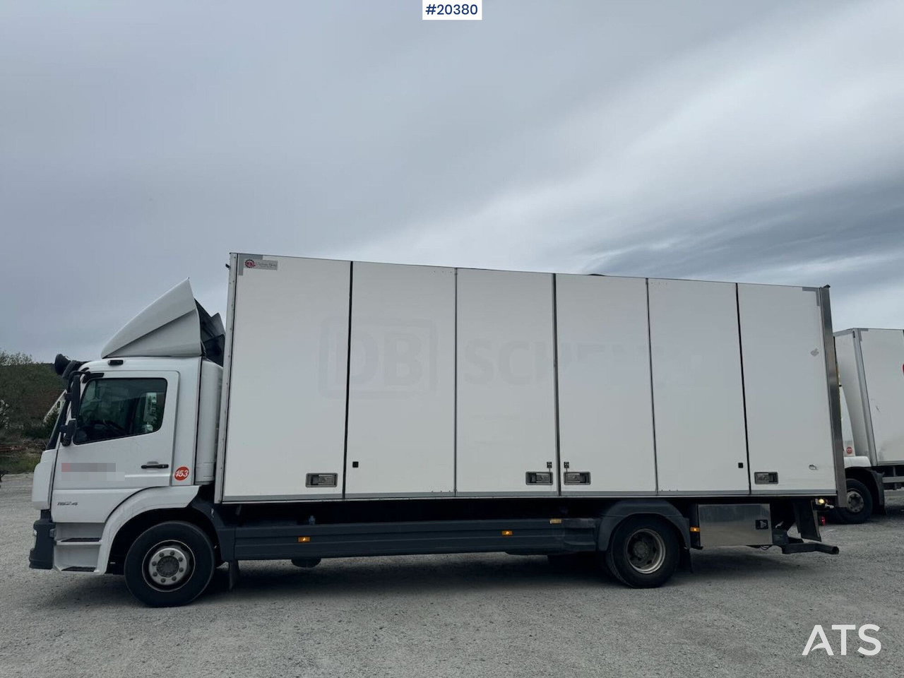 Mercedes Atego 1524 - משאית תיבה: תמונה 3 Mercedes Atego 1524 - משאית תיבה: תמונה 3