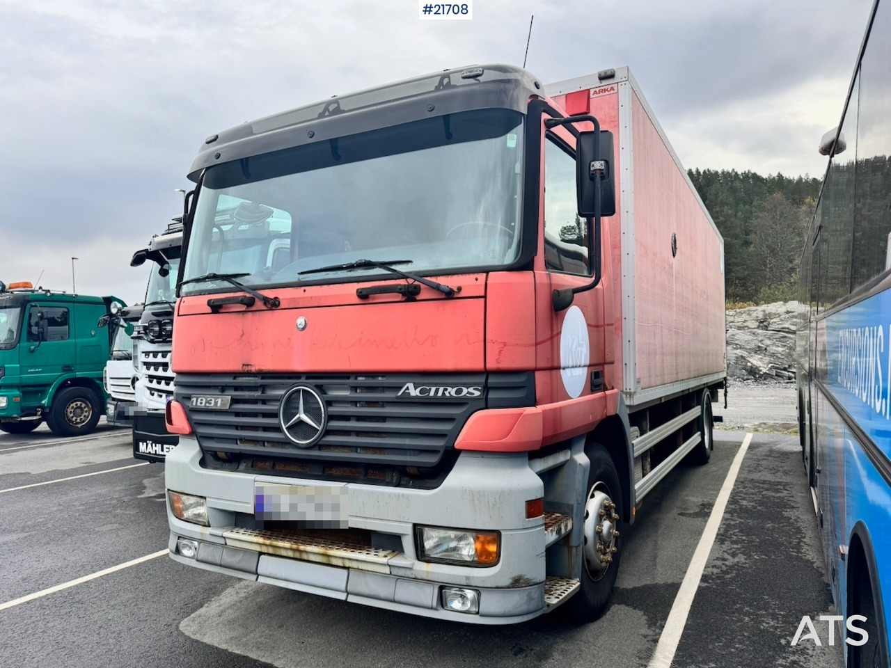 Mercedes Mercedes Actros 1831 4x2 Skapbil. Eu-godkjent og 282 000 km! - משאית תיבה: תמונה 1 Mercedes Mercedes Actros 1831 4x2 Skapbil. Eu-godkjent og 282 000 km! - משאית תיבה: תמונה 1