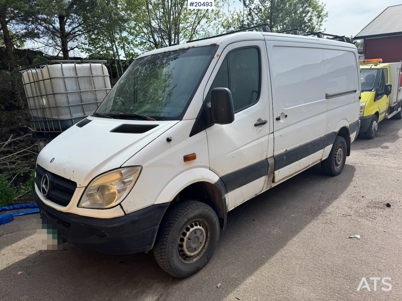 כלי רכב מסחרי עם לוח Mercedes Sprinter 316: תמונה 7