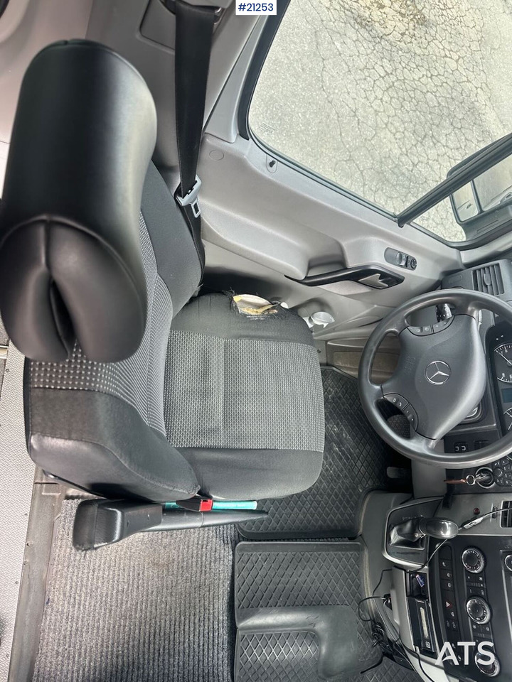 מיניבוס, כלי רכב מסחרי לנוסעים Mercedes Sprinter: תמונה 22