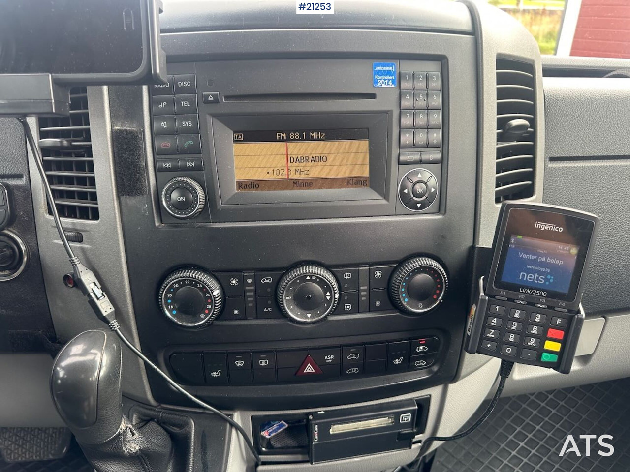 מיניבוס, כלי רכב מסחרי לנוסעים Mercedes Sprinter: תמונה 28