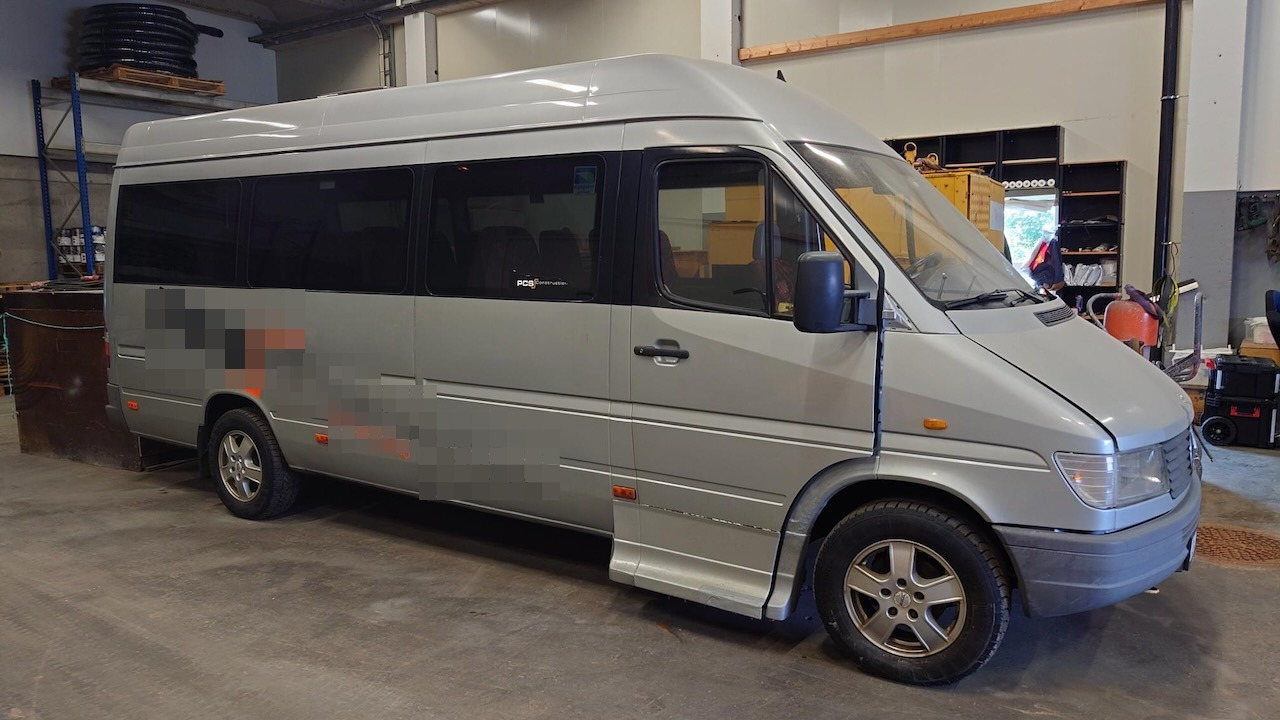 Mercedes sprinter 312 - מיניבוס, כלי רכב מסחרי לנוסעים: תמונה 1 Mercedes sprinter 312 - מיניבוס, כלי רכב מסחרי לנוסעים: תמונה 1