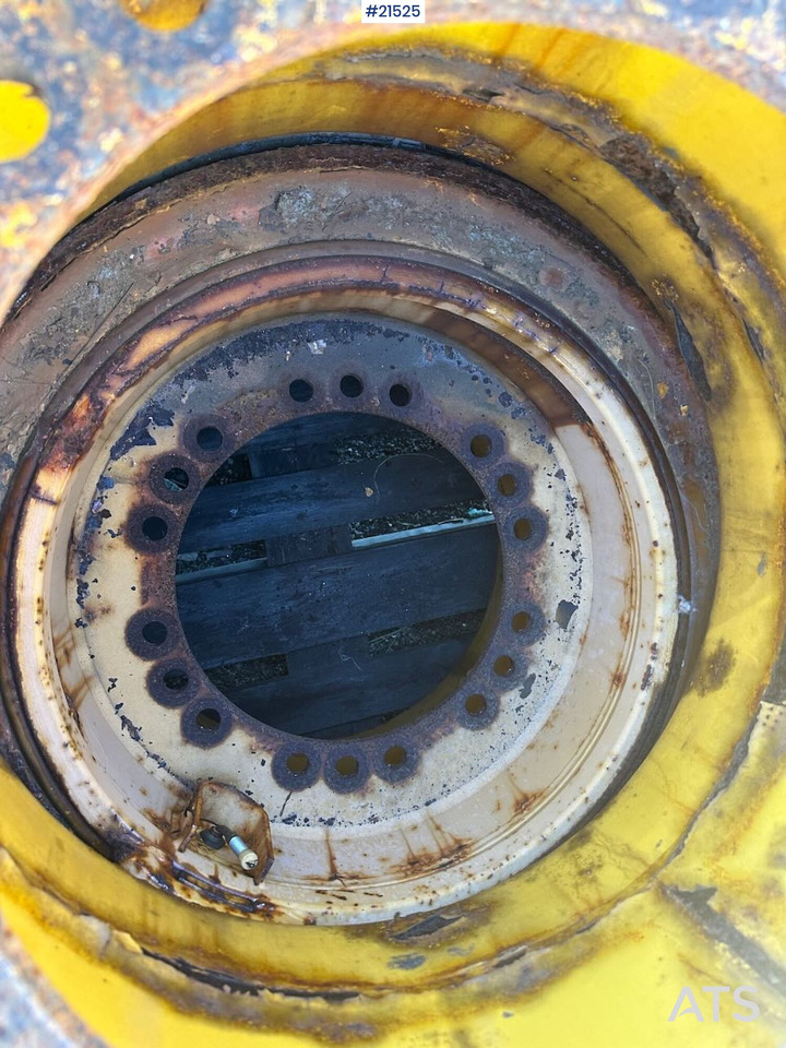 Michelin hjullaster dekk til Volvo L110 - חבילת גלגלים וצמיגים עבור מכונת בנייה: תמונה 5 Michelin hjullaster dekk til Volvo L110 - חבילת גלגלים וצמיגים עבור מכונת בנייה: תמונה 5