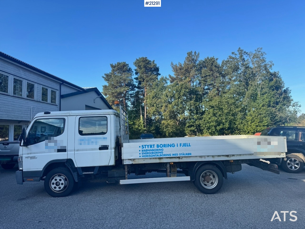 Mitsubishi Fuso Canter - משאית צד נופל/ שטוחה: תמונה 3 Mitsubishi Fuso Canter - משאית צד נופל/ שטוחה: תמונה 3