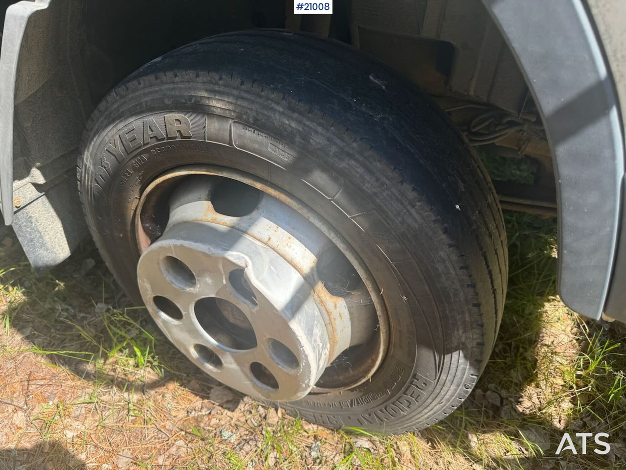 Mitsubishi Fuso Canter - משאית צד נופל/ שטוחה: תמונה 5 Mitsubishi Fuso Canter - משאית צד נופל/ שטוחה: תמונה 5