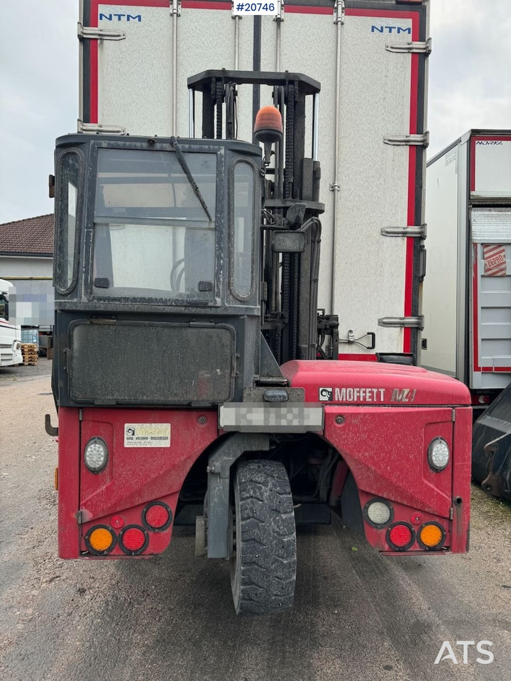 Moffett M4 25.4 - מלגזה מותקנת על משאית: תמונה 3 Moffett M4 25.4 - מלגזה מותקנת על משאית: תמונה 3