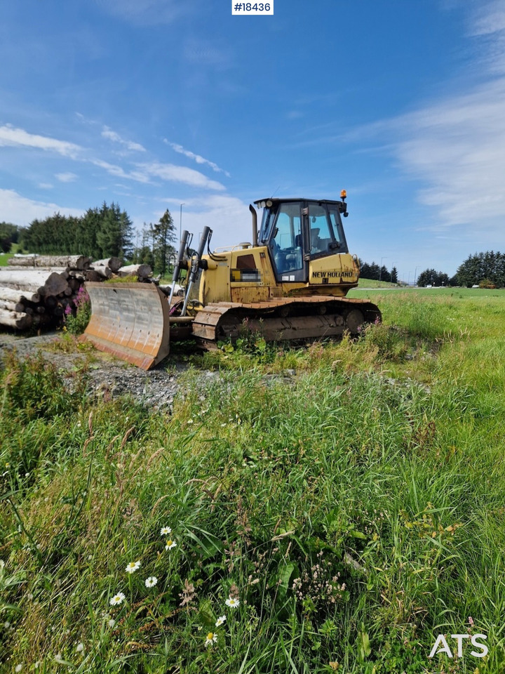 New Holland D150B - דחפור: תמונה 4 New Holland D150B - דחפור: תמונה 4