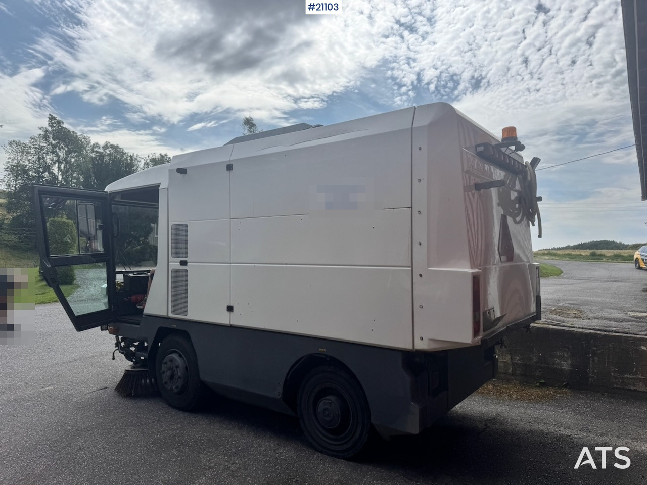 Ravo 540 - מטאטא כבישים: תמונה 4 Ravo 540 - מטאטא כבישים: תמונה 4