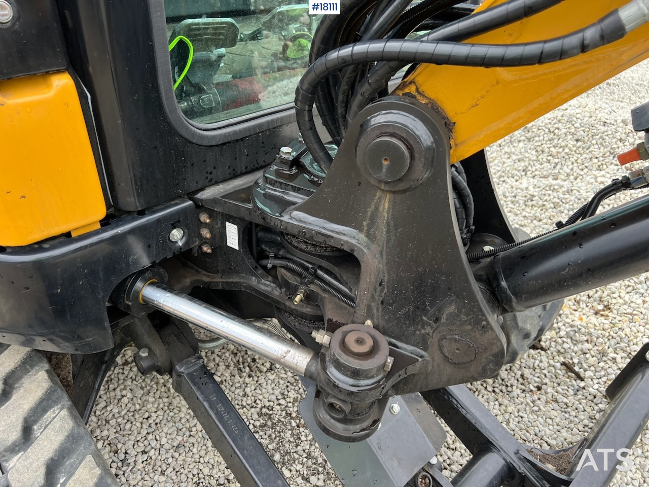 מחפר SANY SY26U: תמונה 15