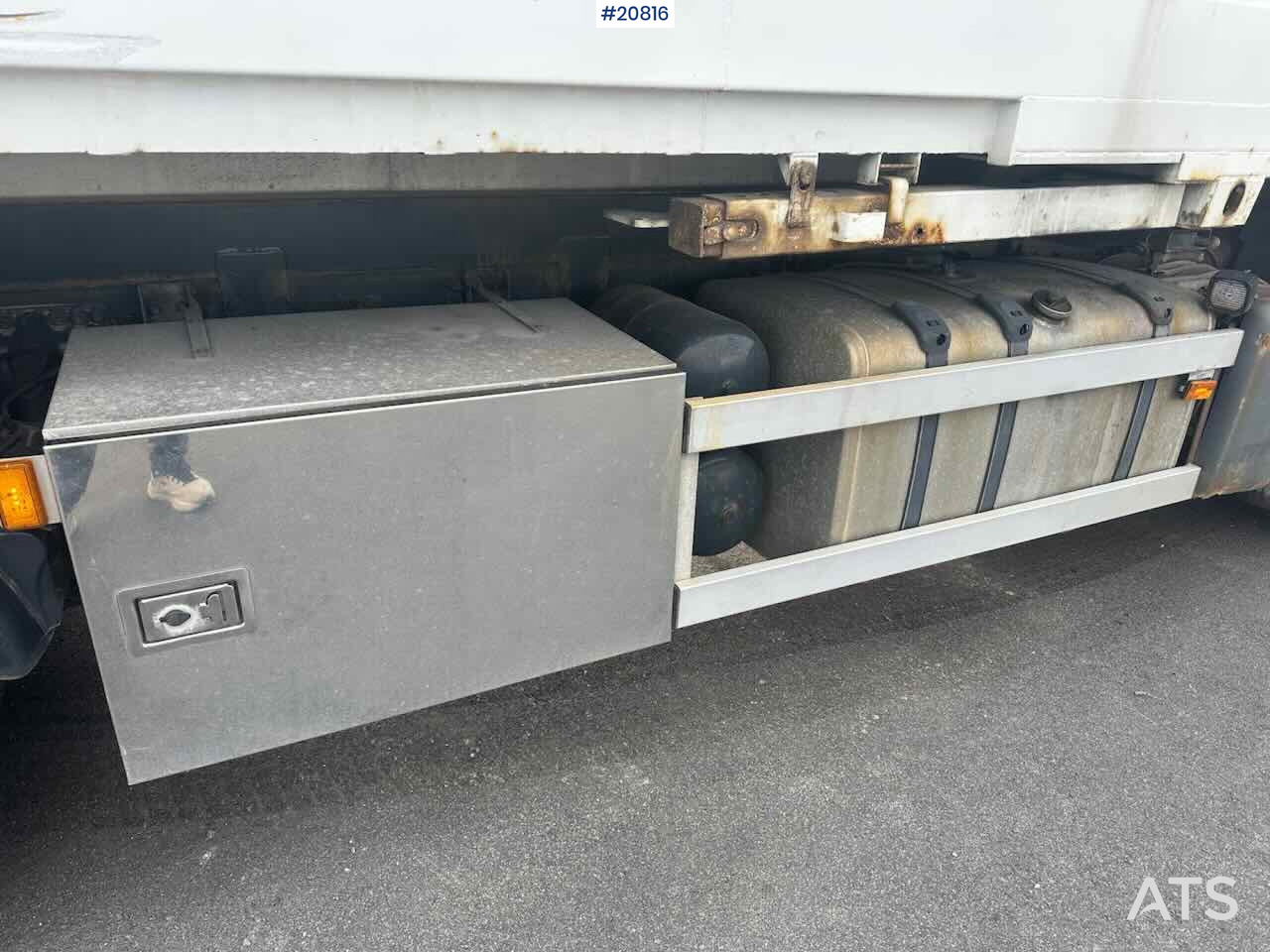 משאית תיבה Scania R480: תמונה 36