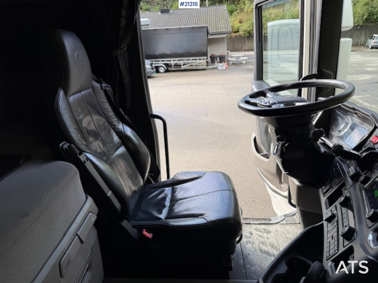 Scania R520 - משאית תיבה: תמונה 5 Scania R520 - משאית תיבה: תמונה 5