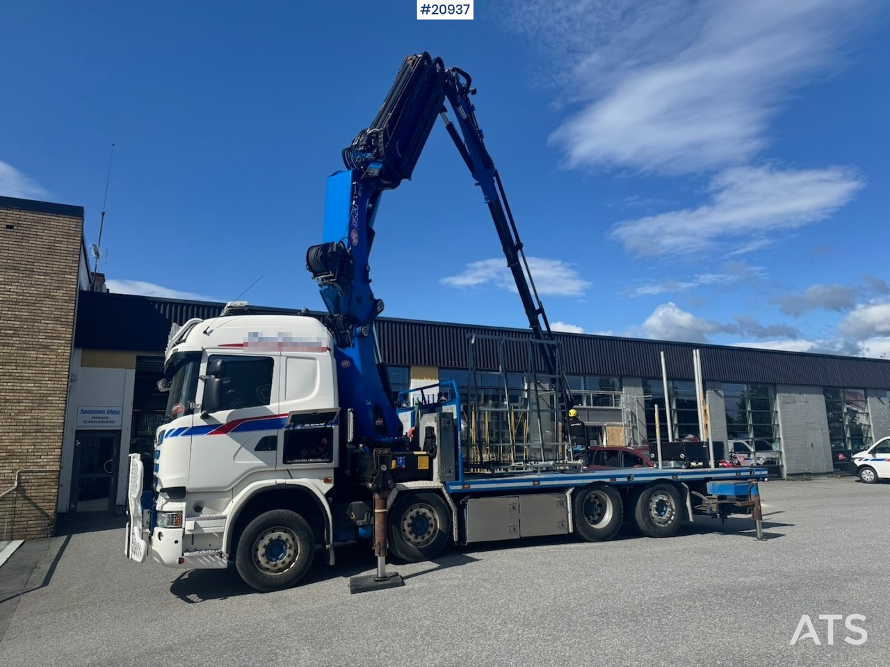 Scania R620 - משאית צד נופל/ שטוחה, משאית מנוף: תמונה 1 Scania R620 - משאית צד נופל/ שטוחה, משאית מנוף: תמונה 1