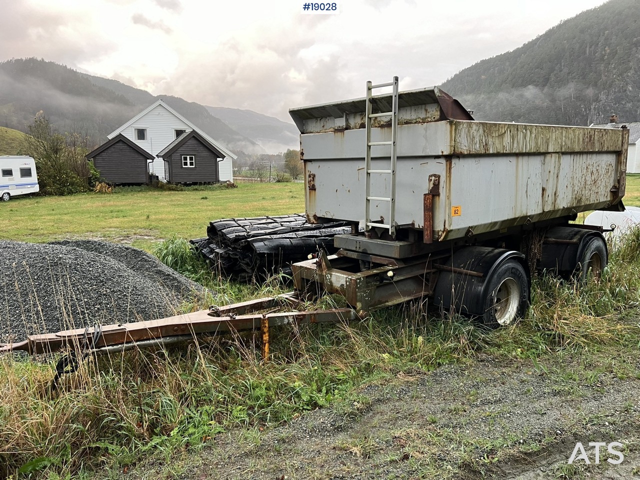 Triolift 2 akslet tipp henger - קרון נגרר עם מזהיר: תמונה 5 Triolift 2 akslet tipp henger - קרון נגרר עם מזהיר: תמונה 5
