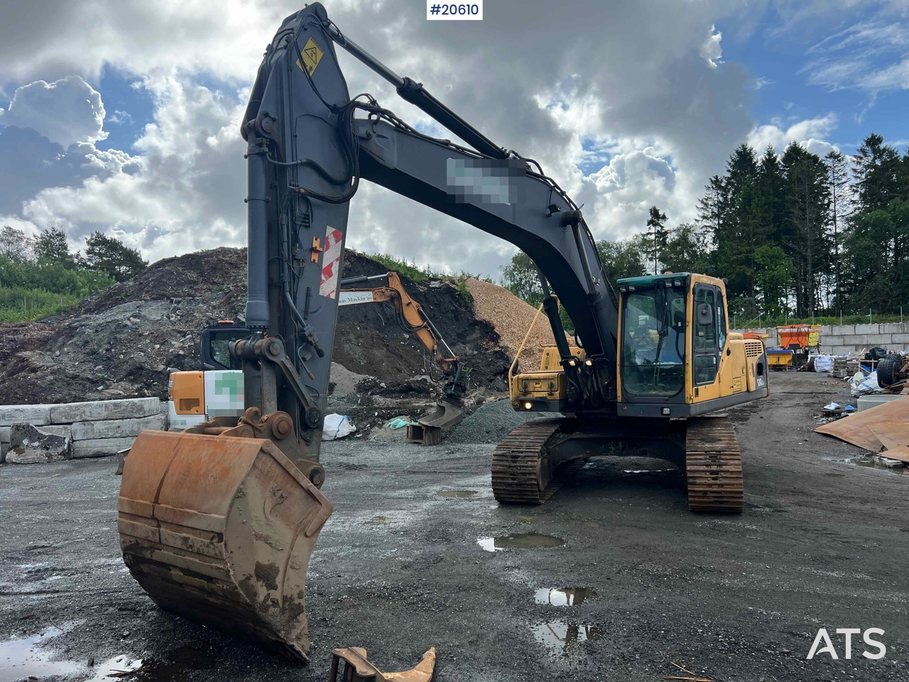 Volvo EC240B - מחפר: תמונה 2 Volvo EC240B - מחפר: תמונה 2