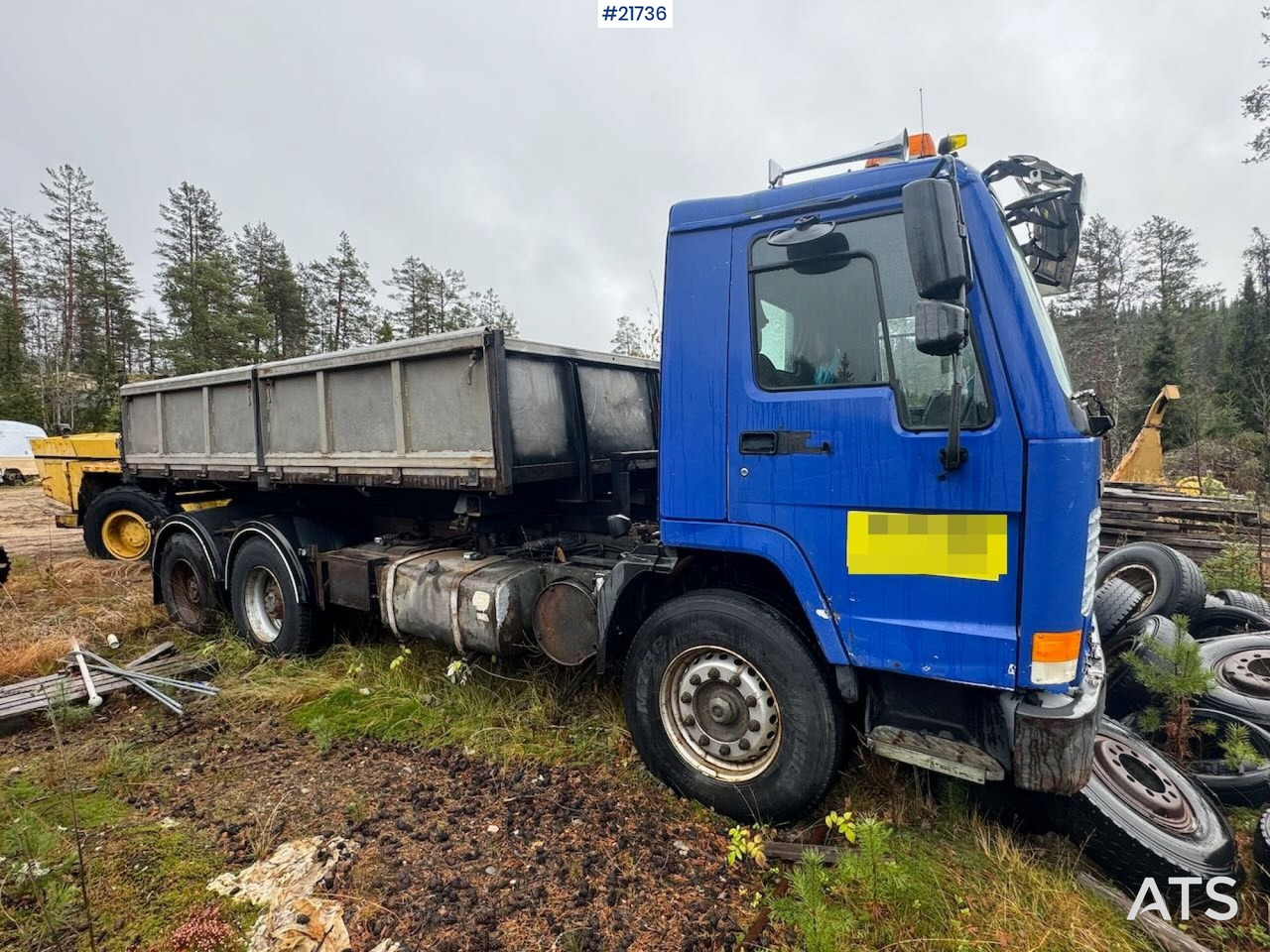 Volvo FL12 m/ 22 t/m Palfinger kran, tømmerflak, Dumperkasse og plan. - משאית מנוף: תמונה 1 Volvo FL12 m/ 22 t/m Palfinger kran, tømmerflak, Dumperkasse og plan. - משאית מנוף: תמונה 1
