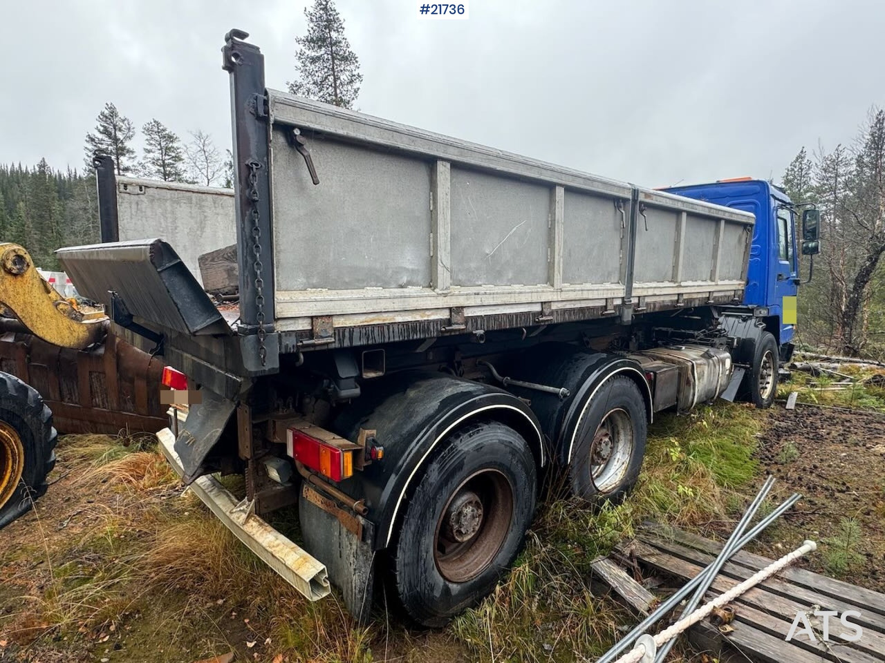 Volvo FL12 m/ 22 t/m Palfinger kran, tømmerflak, Dumperkasse og plan. - משאית מנוף: תמונה 3 Volvo FL12 m/ 22 t/m Palfinger kran, tømmerflak, Dumperkasse og plan. - משאית מנוף: תמונה 3
