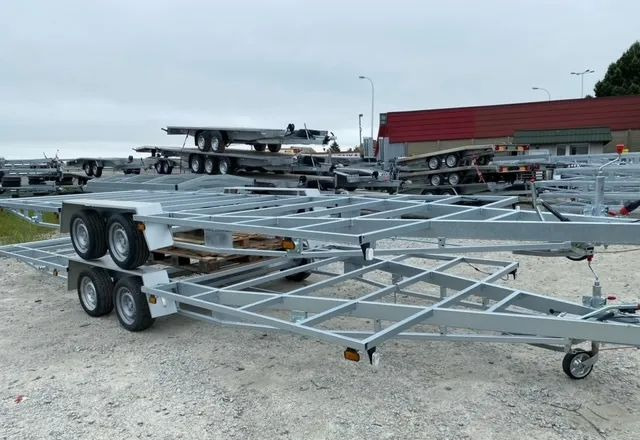 Boro Przyczepa pod kontener!!!6,60x2,50M!! - סמיטריילר מוביל מכולות/ החלפת גוף: תמונה 2 Boro Przyczepa pod kontener!!!6,60x2,50M!! - סמיטריילר מוביל מכולות/ החלפת גוף: תמונה 2